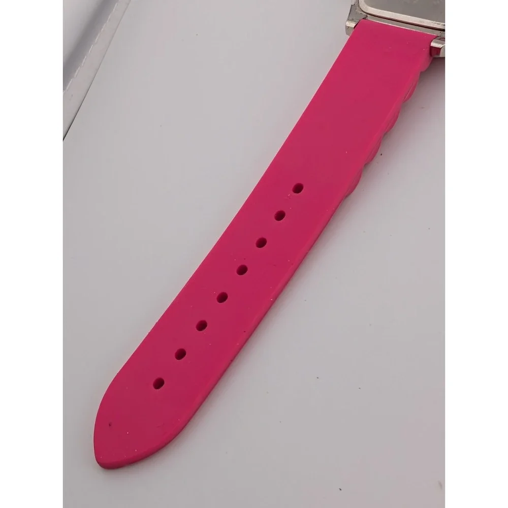 Avon Breast Cancer‎ Crusade Watch Women 37mm Case Silicone Band- New Battery